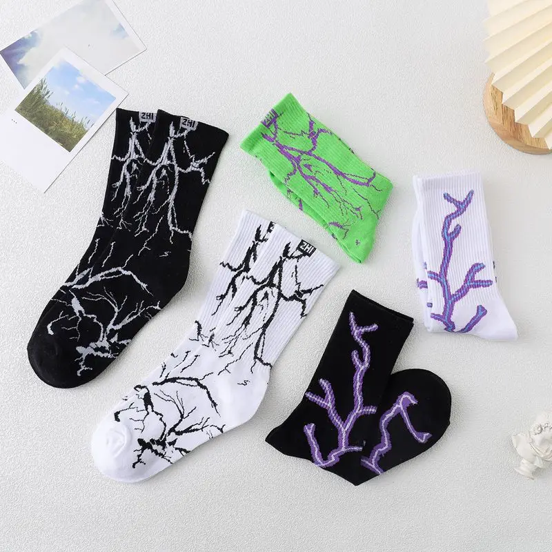 Flash Happy Hip Hop Men and Women Socks Black Lightning White  Cotton Color Harajuku Fashion Skateboard Casual Girl Socking 2023