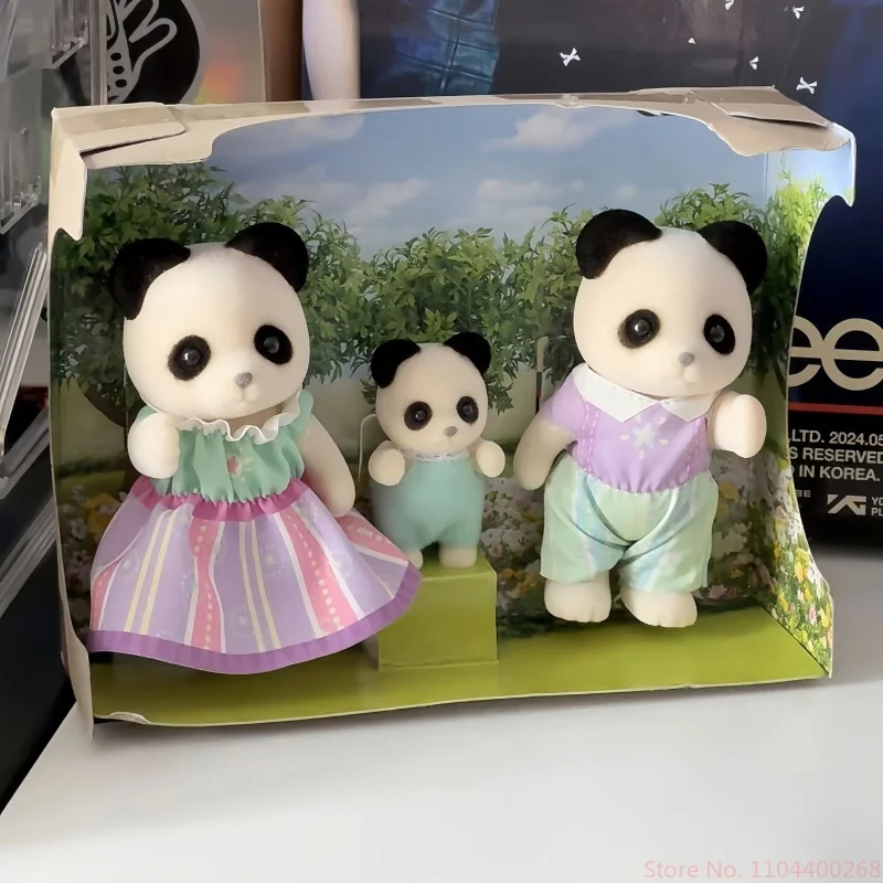 Véritable Sylvanian Families Anime Figures Calico Critters Ensemble Floral Chat Chocolat Lapin Éléphant Panda Famille Trio Girts Cadeaux