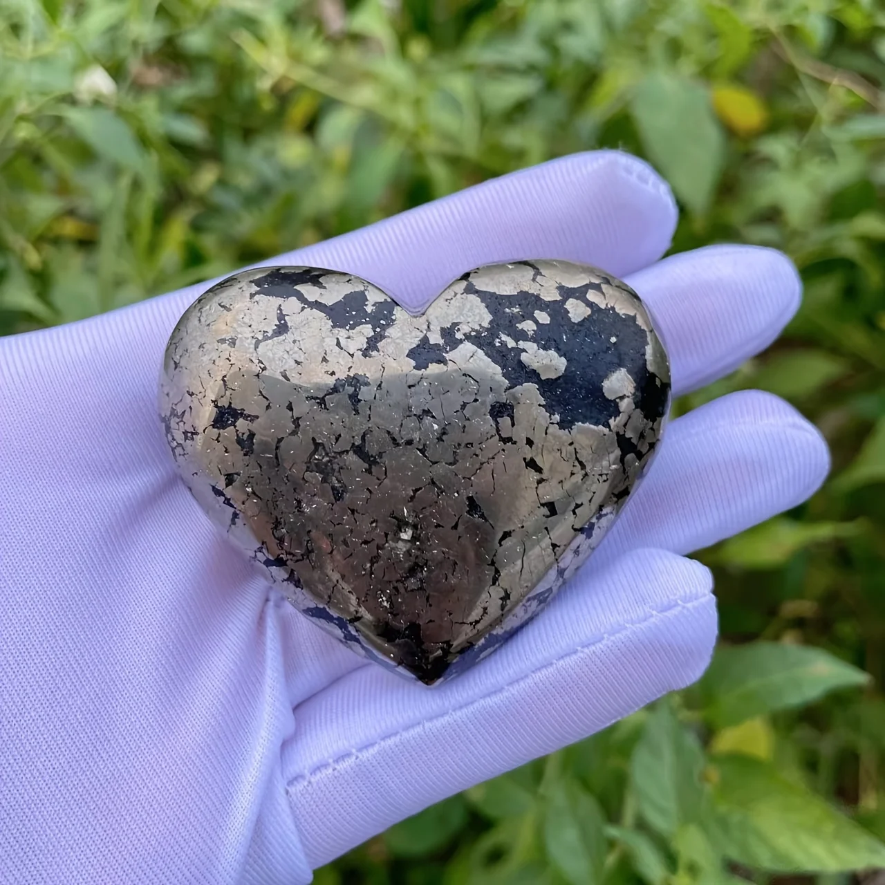 Natural Pyrite Heart Crystal Spiritual Quartz Home Decoration Holiday Gift Office Decoration