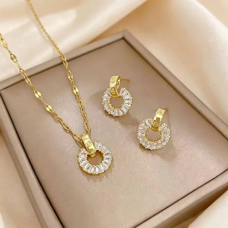 Women Luxury Micro‑Paved Rhinestone Circle Jewelry Set Titanium‑Steel Full‑Diamond Necklace Stud Earrings Daily Party Clavicle