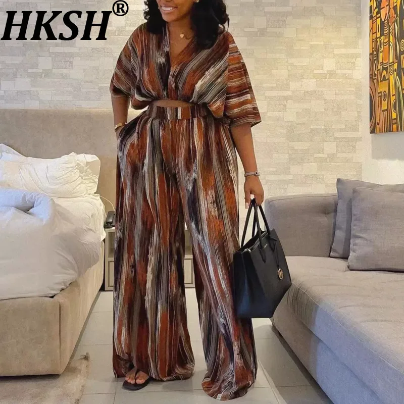 

HKSH Summer New Women Two-piece Set V-neck Short Sleeves Printed Top Irregular Striped Color Block Wide Leg Pants Casual HK17205