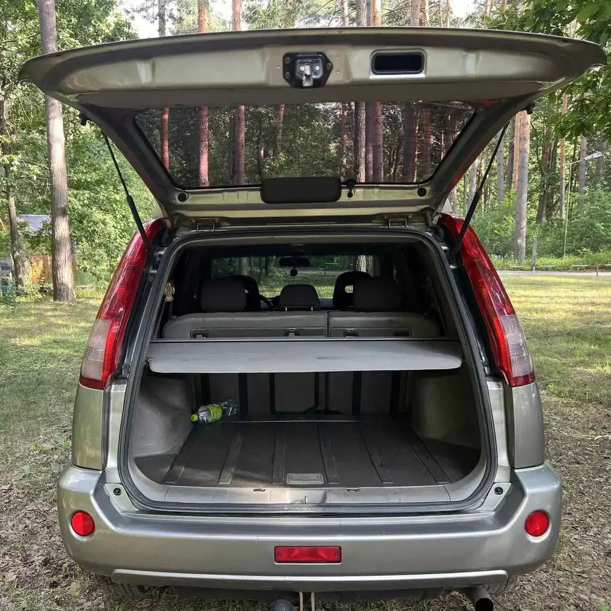 

Автоматические стойки задней двери с пружиной для Nissan X-Trail (T30) 2000-2007, внедорожник, багажник, подъемник багажника, амортизатор, демпфер