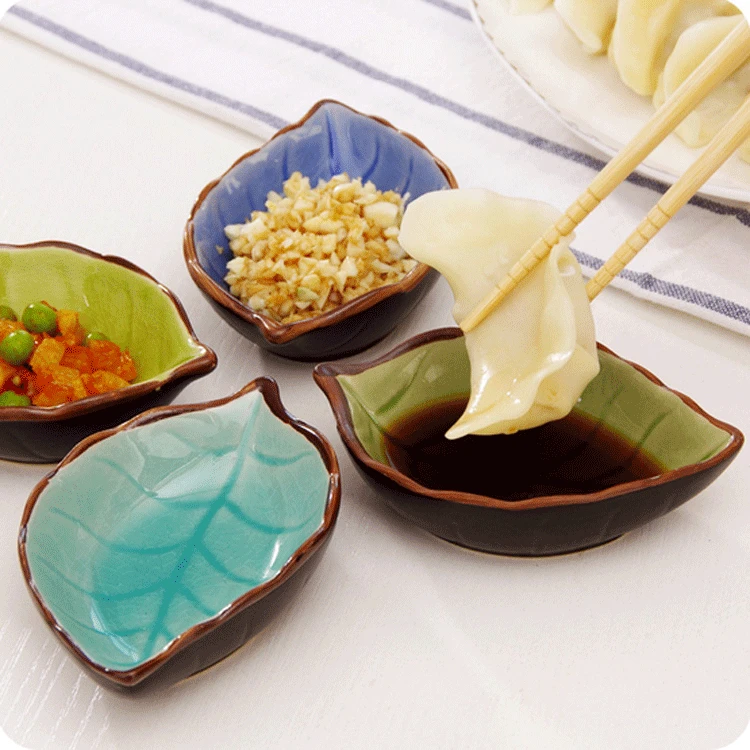 

Handcraft Leaves Ceramic Plates Japanese Sushi Dishes Snacks Kitchen Vinegar Seasoning Sauce China Dinnerware