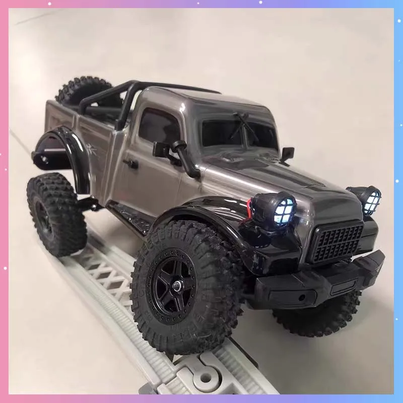 RCカー JJRC C8813 ラジコンおもちゃ 1/18 フルスケール RCシミュレーション ジープモデル 2.4G 4WD RCカー モーター クライミング オフロード モデルカー
