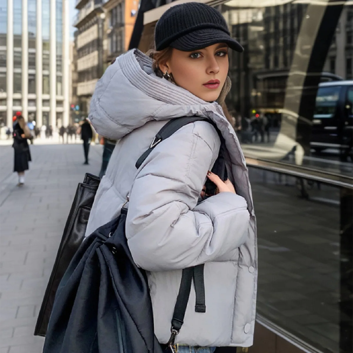 Abrigo de pan pequeño para mujer, chaqueta corta acolchada de algodón de estilo coreano, ropa de abrigo gruesa de moda de invierno holgada