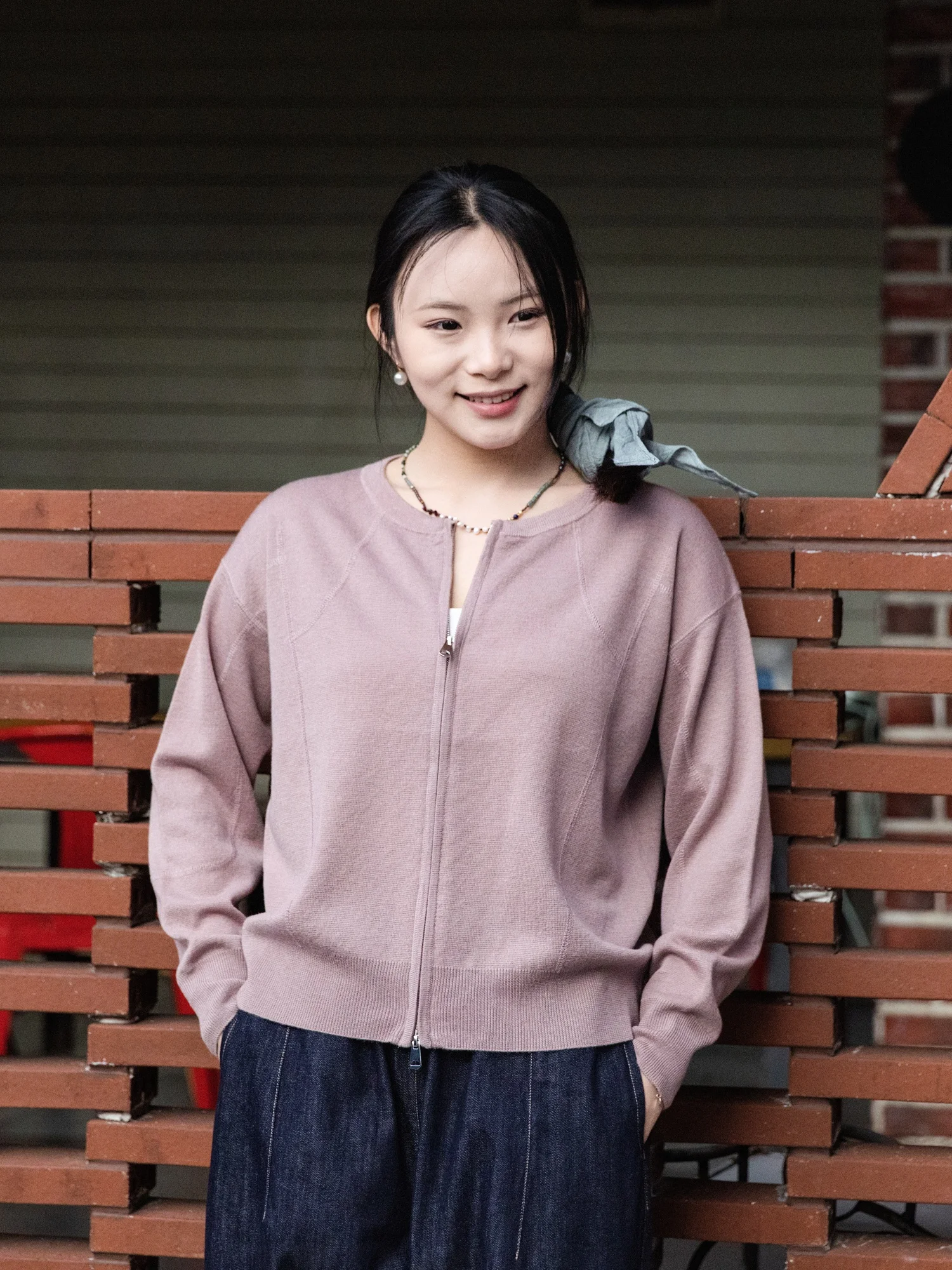 

Minimalist Pink round Neck Woolen Zipper Knitted Sweater Women's Versatile Slimming Knitwear Outerwear Soft Polyester Blend