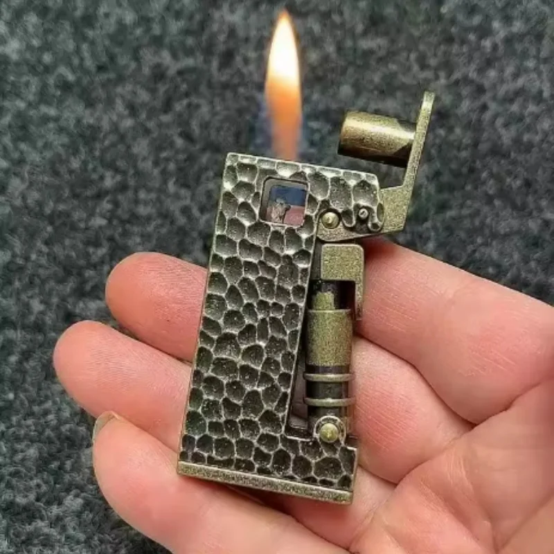 2025 النيزك ناقلة دفع أخف المعادن الرجعية مفتوحة لهب أخف الرجال أداة صغيرة التدخين اكسسوارات الشعلة أخف MMM