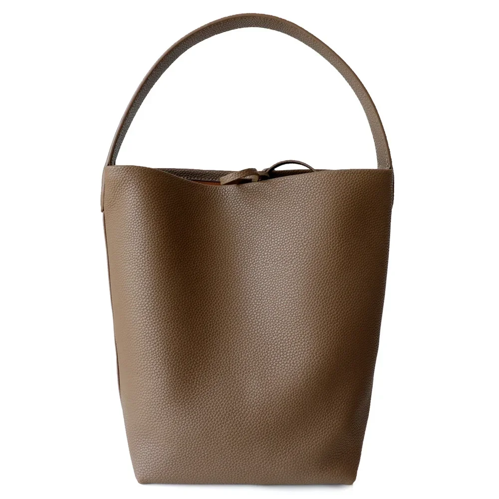 

2025 New Simple and Lazy Real Leather Bucket Bag Large Capacity Leather Casual Shoulder Bags Versatile Tote Bag for Women's Bag