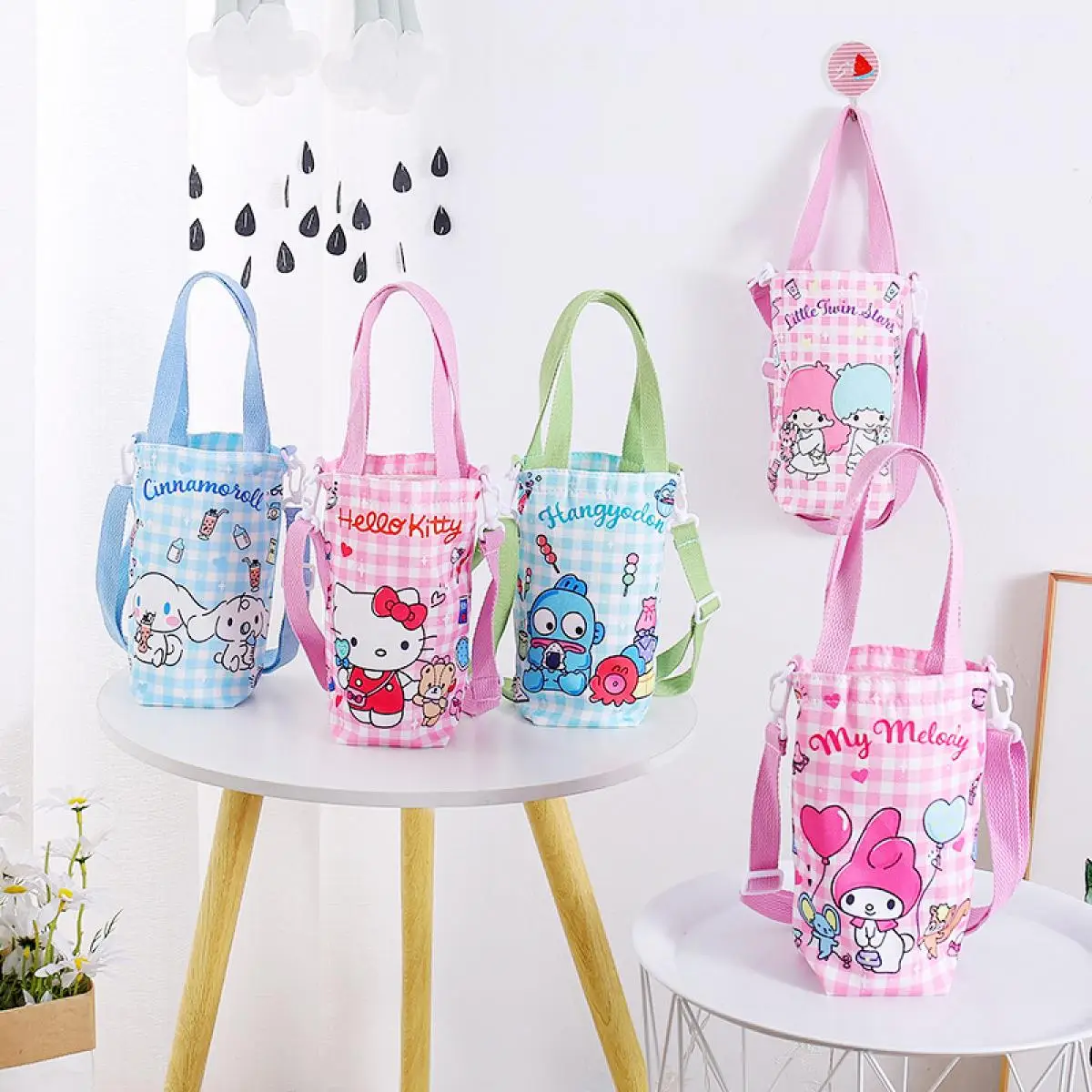 Sanrio Cartoon Termo Storage Handbag Hello Kitty Kuromi Cinnamoroll My Melody Pochacco Portable Water Cup Diagonal Bag Gift