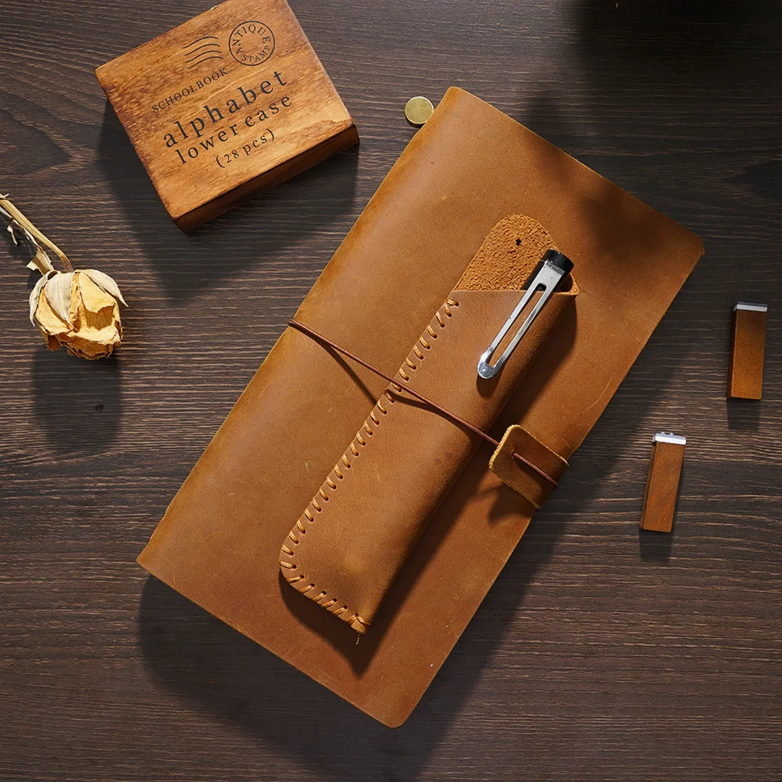 

Soft Leather Pencil Case Holder, Handmade Pen Bag Pen Pouch Simple Stationery Protective Cover for Writing Tool, School & Travel