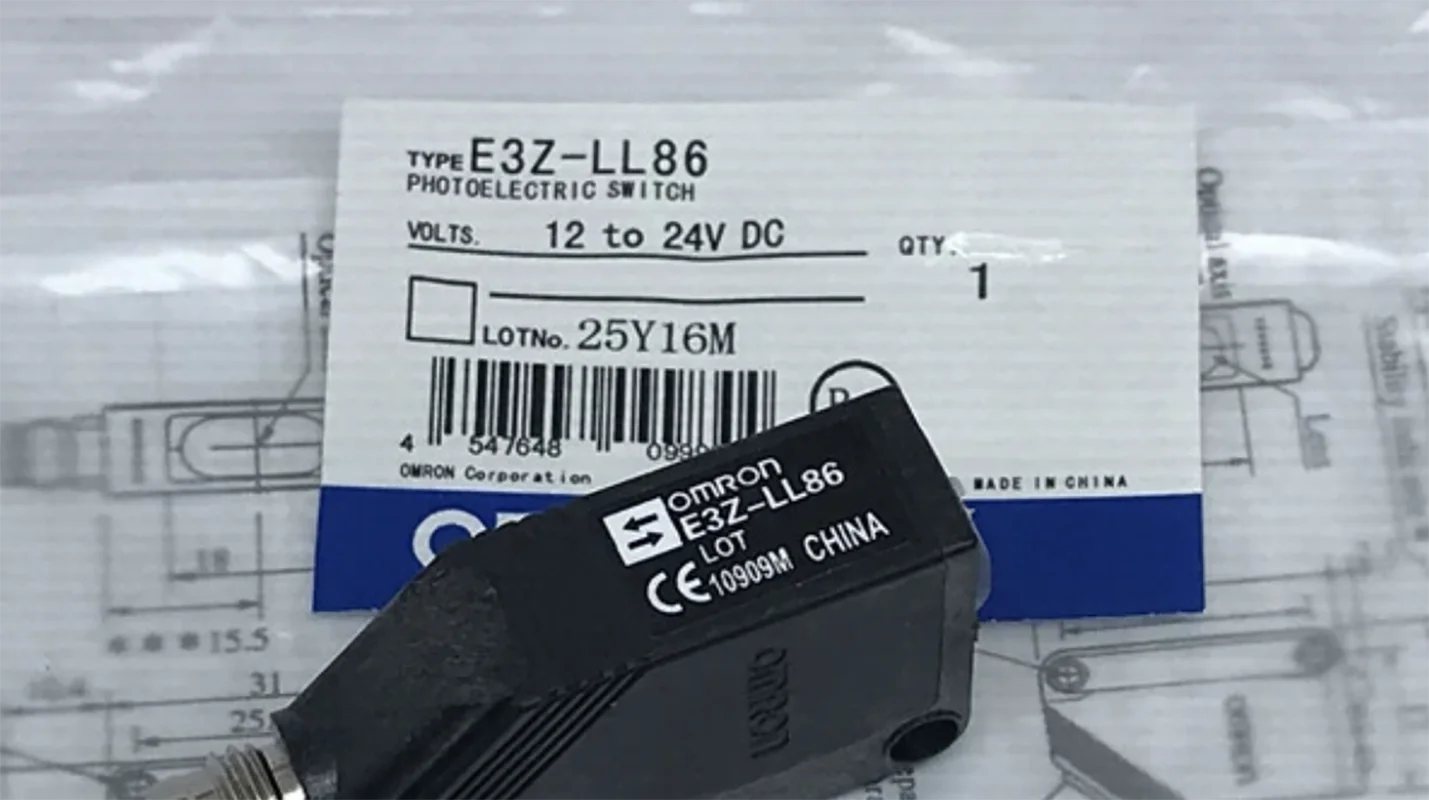 1PCS E3Z-LL86 12-24VDC NEW 100% Quality Assurance