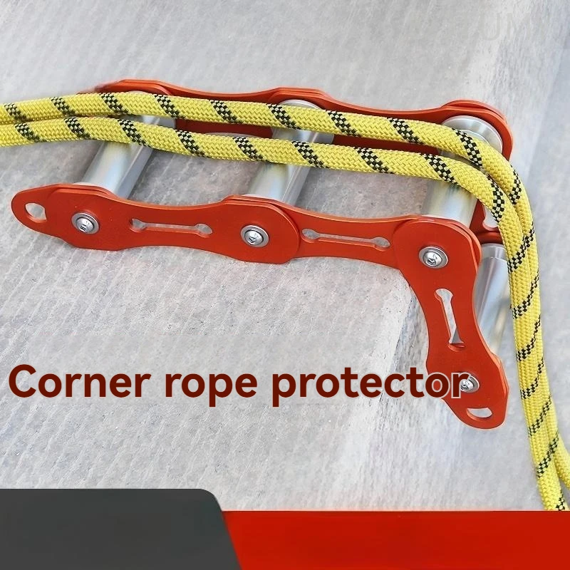 Manual Folding Four Wheel Rope Guide Pulley, Labor‑Saving Rope Saver Protector for Aerial Wall Corner Pulling Work