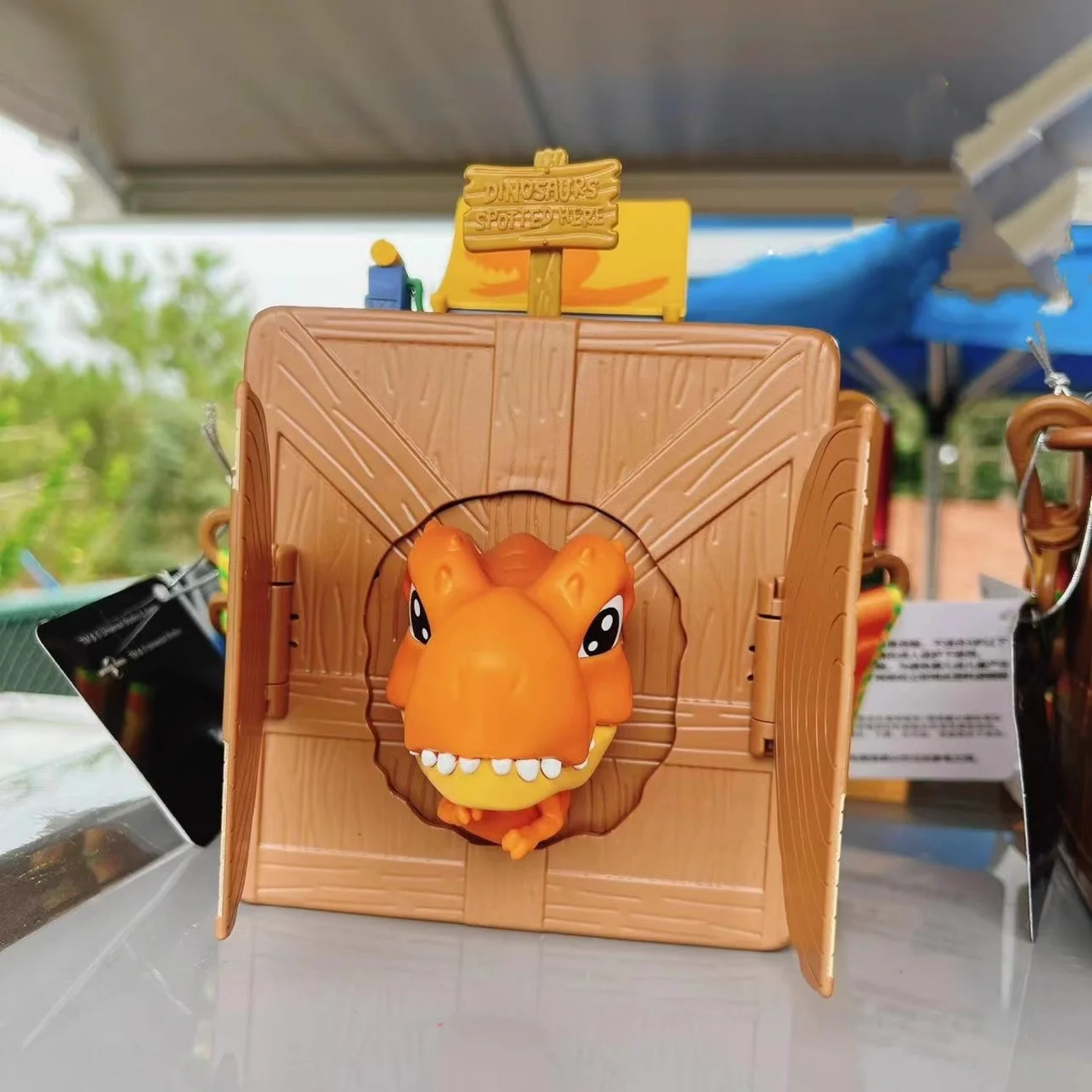 Beijing Movie Park Dinosaur Blind Box Koude drankbeker: een perfect verjaardagscadeau, souvenir en verzamelobject voor kinderen