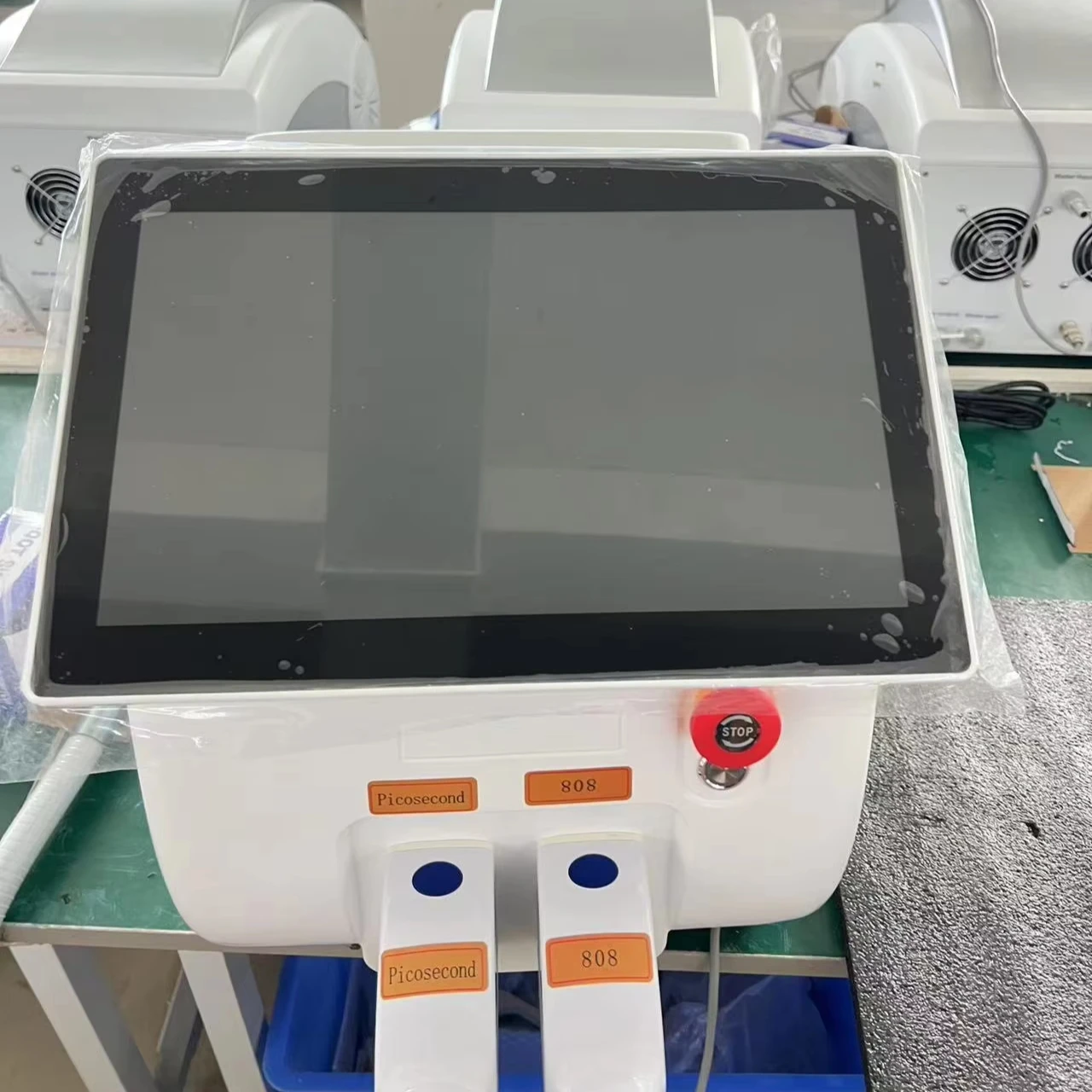 

Tender Instrument Three-band Multi-functional 2-in-1 Diode Hair Removal ND-YAG All-in-one Instrument