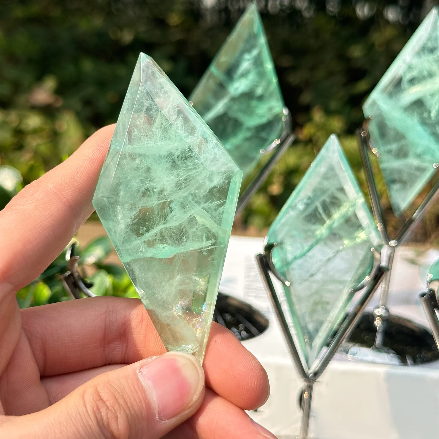 1PC Natural Green Fluorite Rhombus Shaped Ornaments, Magic Mirror Diamond,Crystal Handicraft Ornaments,Crystal Gift,Home Decor