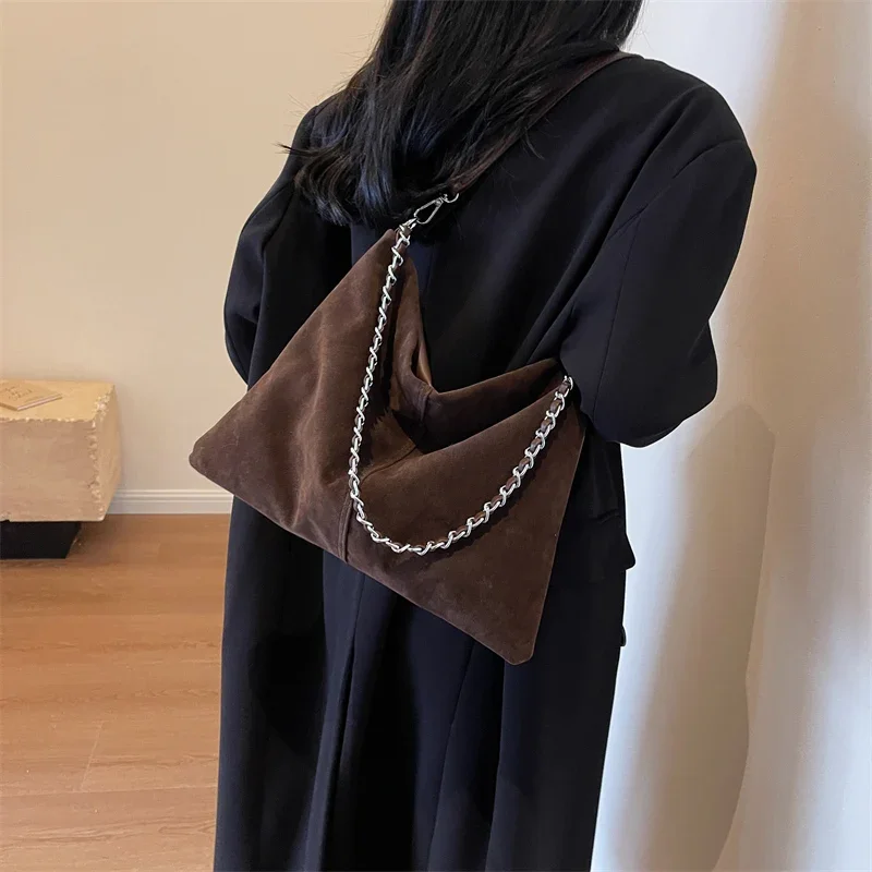 LEFTSIDE Retro PU Leather Shoulder Bags For Women 2024 Y2K Winter Fashion Trend Crossbody Bag Female Chain Handbags And Purses