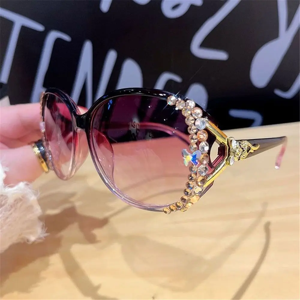 Shiny Rhinestone Sunglasses Oversized UV Protection Sun Protection Sun Glasses Eyewear for Street, Travel, and Beach for Women