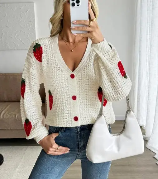 

Women's Autumn Cardigan Jacket Casual Cardigan Women's Versatile Strawberry Jacquard Knitted Sweater Long Sleeve Knitted Sweater