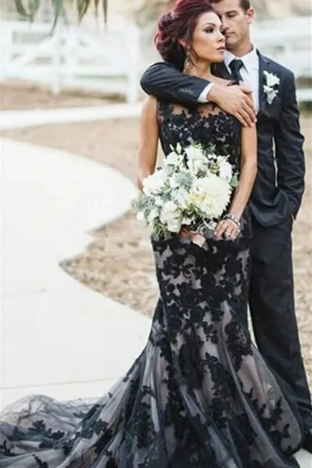 Vestido de novia negro gótico único, transparente, cuello redondo, sin mangas, apliques de encaje, tul de sirena, hasta el suelo, novia, fiesta de graduación