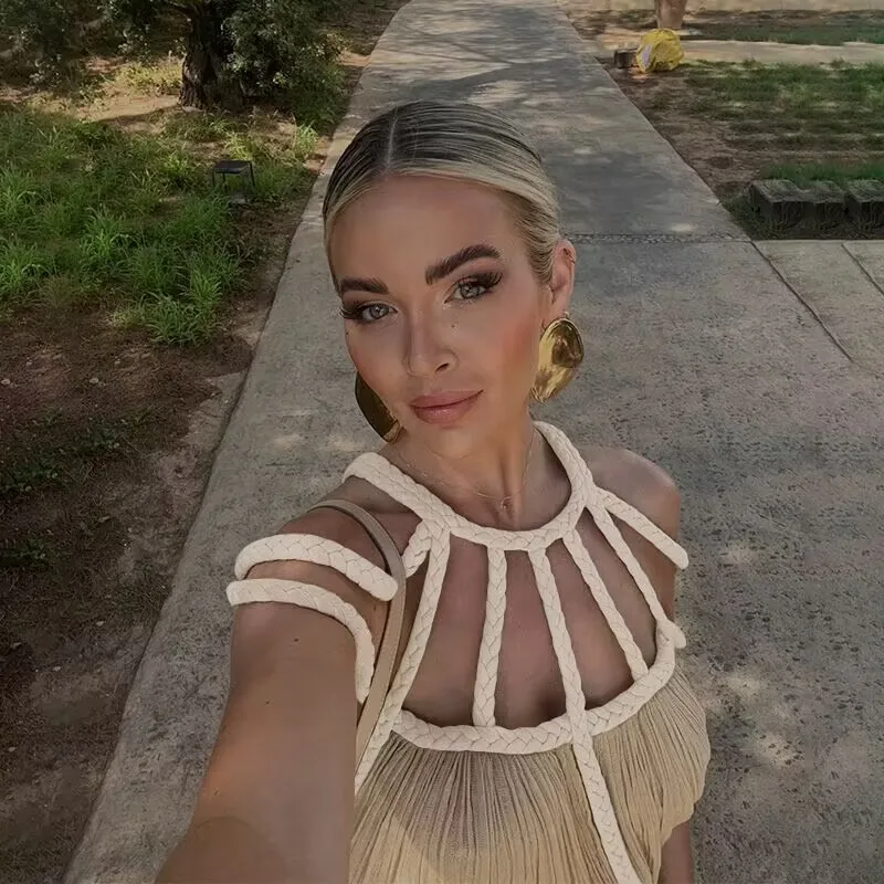 Vacaciones de verano mujeres Sexy Crochet corte fuera del hombro espalda descubierta Halter Vestido de playa suelto sin mangas espalda descubierta fiesta