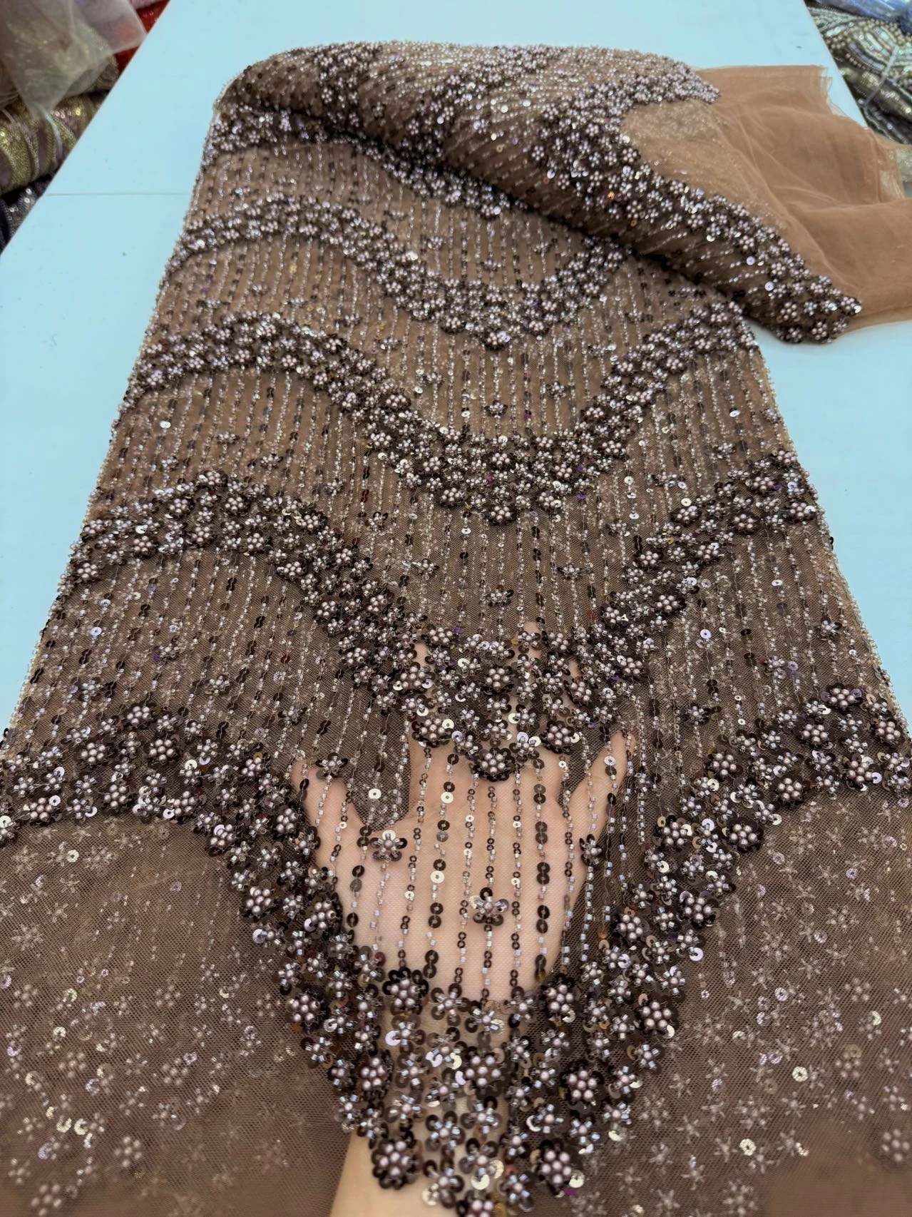 

2025Nigerian African French Guipure Tulle Lace Fabric Sequins Beaded Embroidery for Luxury Wedding Party Evening Dresses 5 Yards