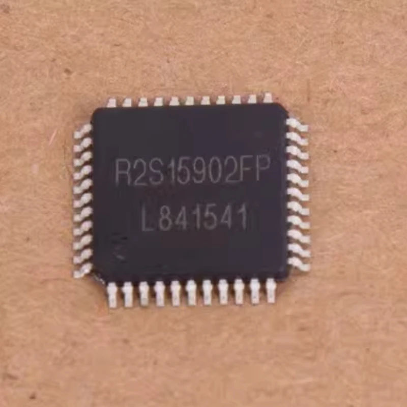 Free Shipping 10pcs-50pcs/lots R2S15902FP QFP-44 IC In stock!