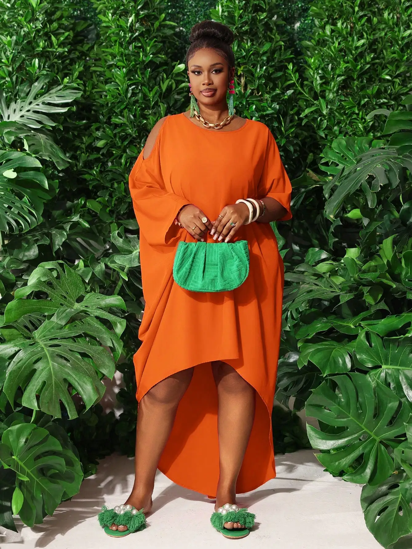 

Plus Size Women Open Shoulder Asymmetric Hem Loose Dress