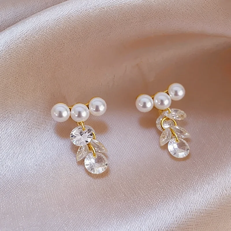 Luxuriöse und exquisite Imitationsperlen-Zirkon-Anhänger-Ohrringe für 2026 Damen-Mini-Ohrringe Vielseitige Schmuckaccessoires – Detail 6