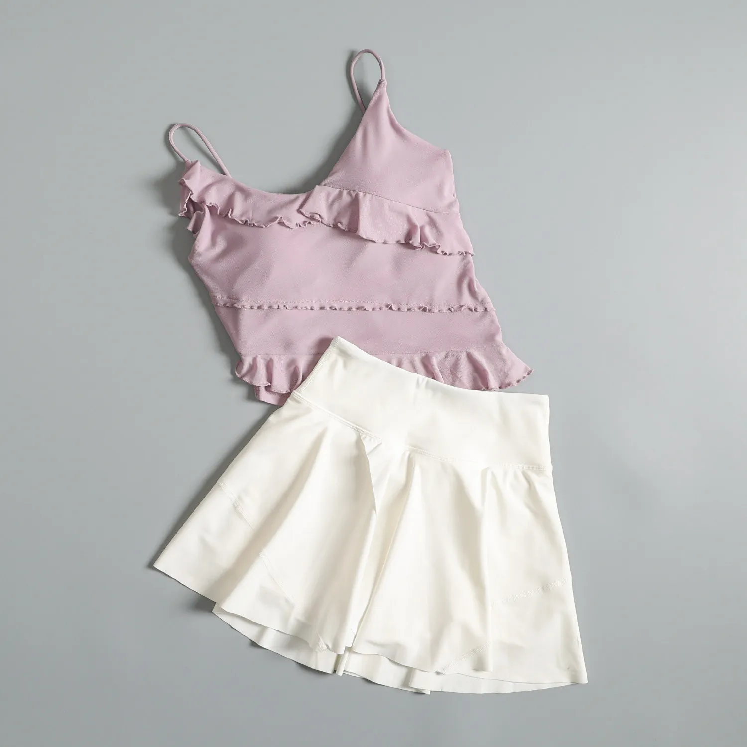 

Спортивный костюм для женщин, лето 2026: новая коллекция для тренировок в зале, утренних пробежек, быстросохнущая одежда, защита от просвечивания, юбка для йоги и тенниса