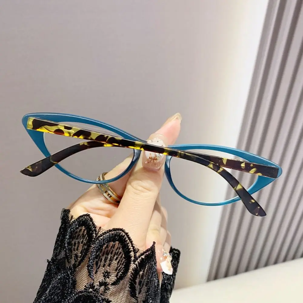 New Fashion Anti Blue Light Glasses Vintage Women Men Cat Eye Glasses Small Frame Ultra Light Plain Glasses