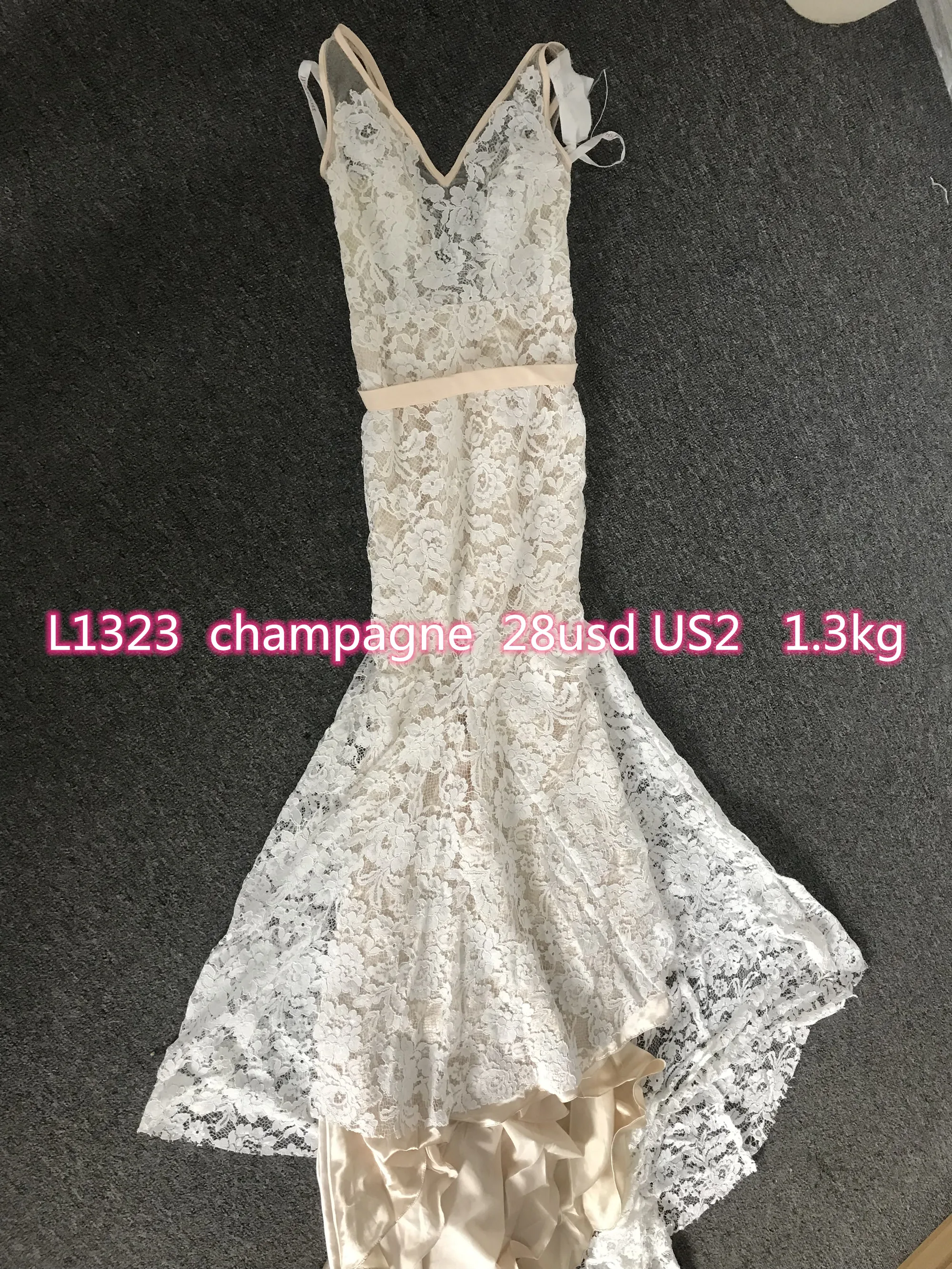 Cloverbridal barato digno v pescoço champanhe rendas vestidos de casamento 1151 transporte rápido sereia vestido de noiva sem mangas l1323