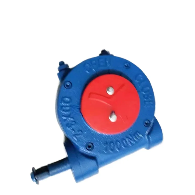 

Приводной механизм для турбинного шарового крана с турбинной головкой, одинарной биполярной редукционной передачей и ручным механизмом блокировки