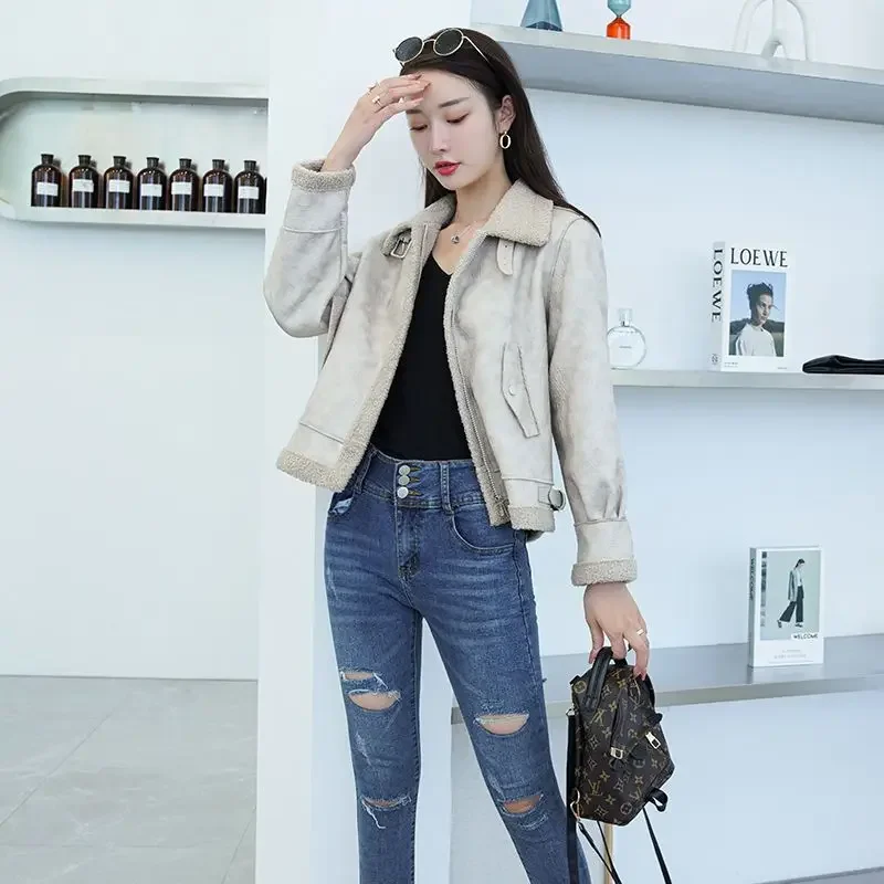 Female Leather Coat Short Winter 2025 Women\'s Jackets Korean Style Fashion New in Outerwears Reviews Clothes Vintage Long Sleeve