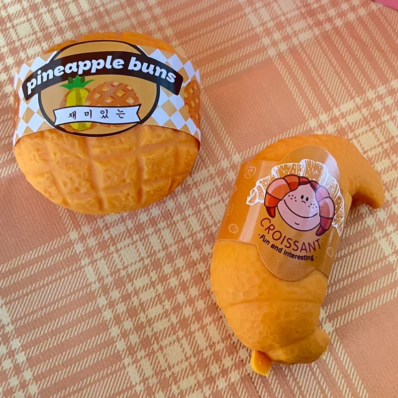 新しいタバスクイーズ模造パイナップルパントーストクロワッサンハンバーガーデザートケーキそわそわ子供のおもちゃ遅いリバウンドスクイーズギフト