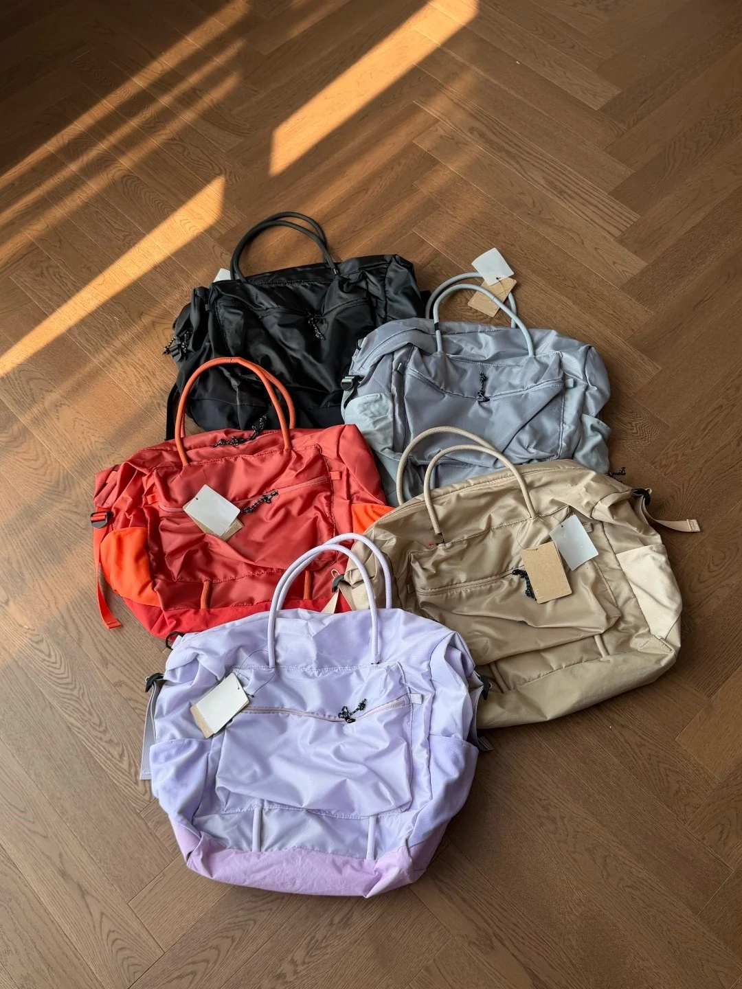 robust-waterproof-nylon-sports-fitness-outdoor-35l-tennis-series-tote-bag-goods-super-capacity-durable-tote-bag