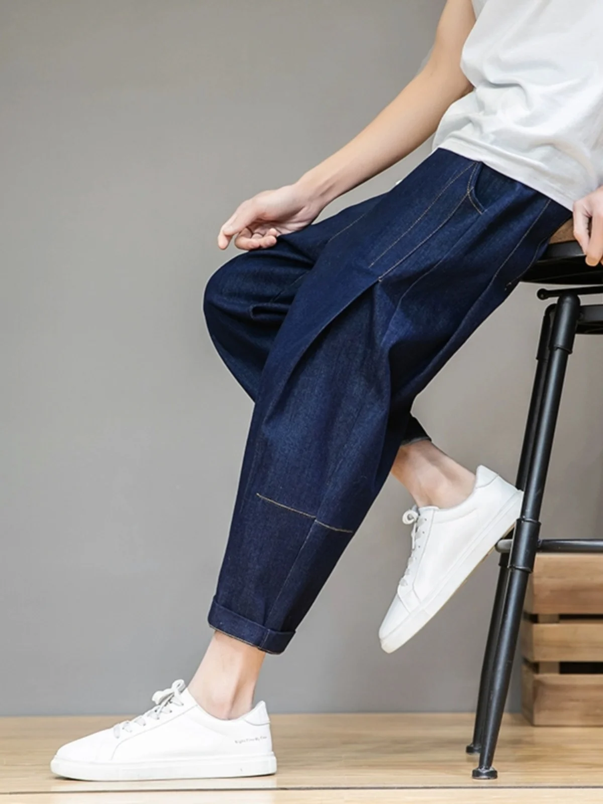 

Мужские джинсы Cleanfit синие, плиссированные, летние, широкие, в стиле «гарлен», с эластичным поясом, спортивные, из хлопкового денима, молодежный тренд, повседневные...