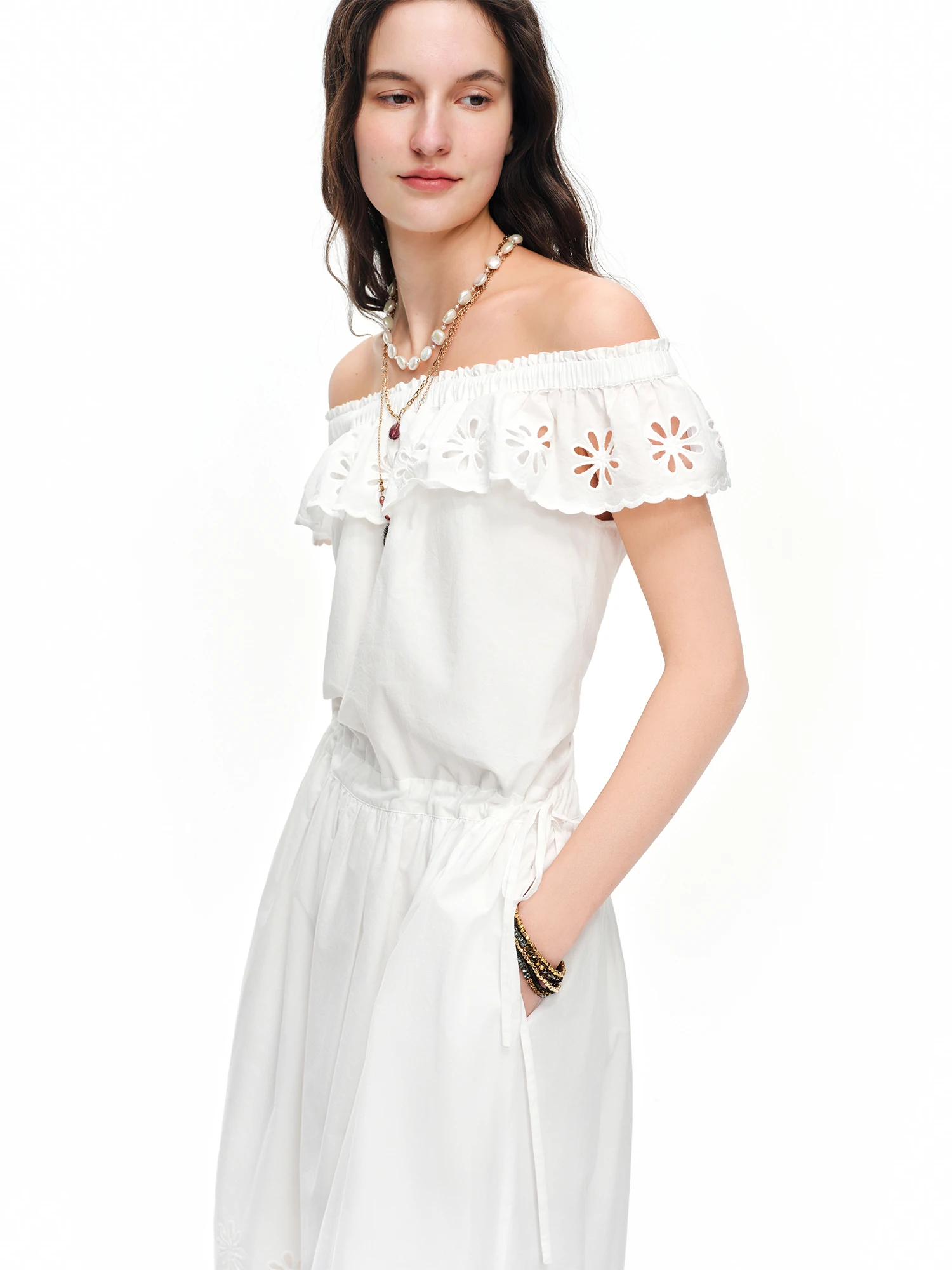 DUSHU Floral Off-Shoulder Embroidery Lace-Up Dress White Summer Slimming A-Line, Perfect for Casual Elegant Summer Outfits Dress