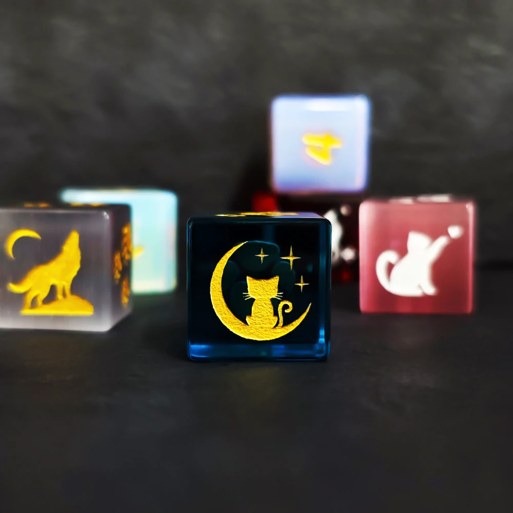 Dice 16mm Cube Moon Cat Glass 6-Sided Desktop Chessboard Game Dice Entertainment Club Party Family Gathering Game Accessories