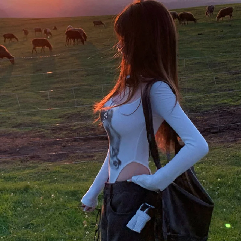 

Women's Unique Chic Pure Desire Hot Girl Regular Shoulder Long Sleeve Tee Fall Print Slim Bodysuit Inner Blouse Trendy