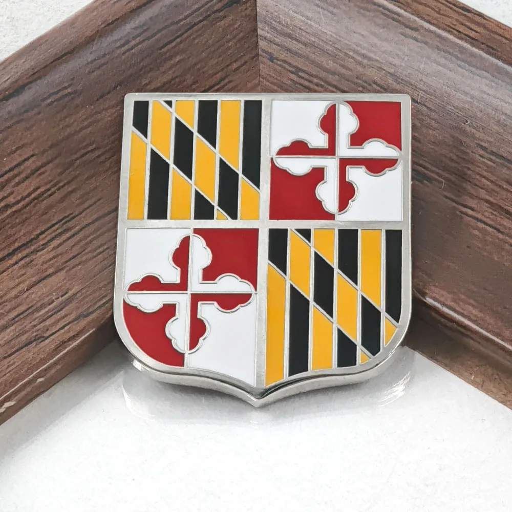 Maryland State Flag Enamel Pin Shield Shape Baltimore Brooch American State Pride Metal Badge US Patriotism Military Jewelry Gif