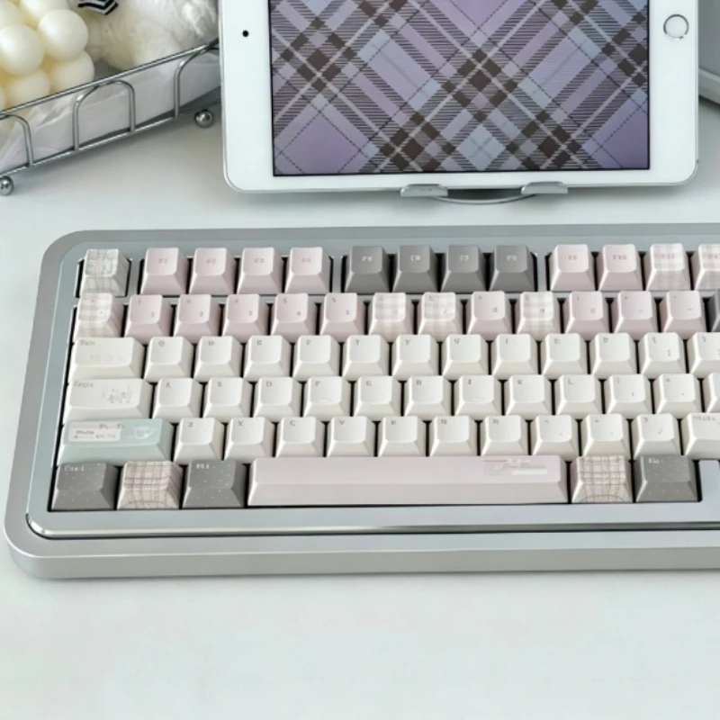 Snow Island Rabbit Keycaps Set Custom New Cherry Profile PBT Sublimation Keyboard Cap Light Pink Keycap for Keyboard Accessories