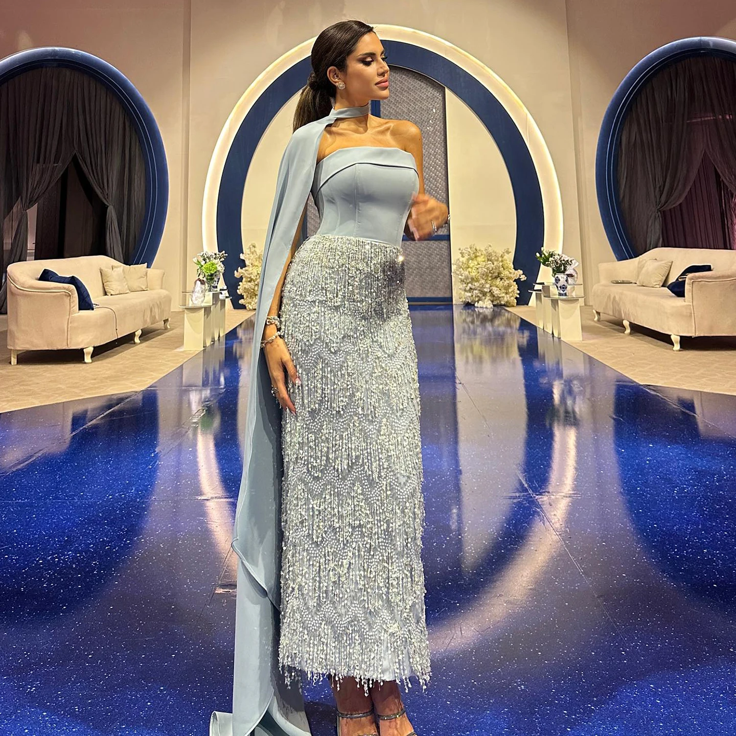 Sharon Said Dubai Blaues Zweiteiliges Abendkleid, Luxuriöses Hochgeschlossenes Perlenbesetztes Quastenkleid, Formelle Damen-Ballkleider SS143, Maßanfertigung – Detail 5