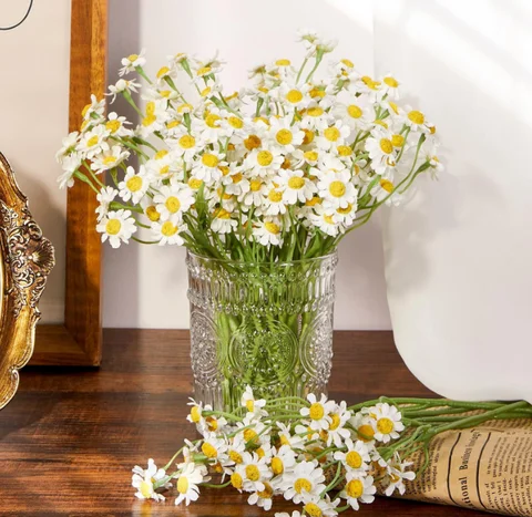 120heads Artificial Daisy Flowers Small Daisy Fake Flower Bouquet for Valentines Wedding Party Table Decoration DIY Home Decor