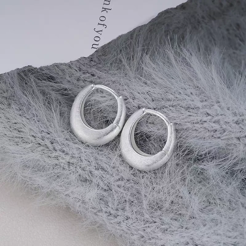 

Серьги-кольца из стерлингового серебра 925 пробы с матовым серебром для женщин, уникальный стиль, модный простой дизайн, подарок для девочек