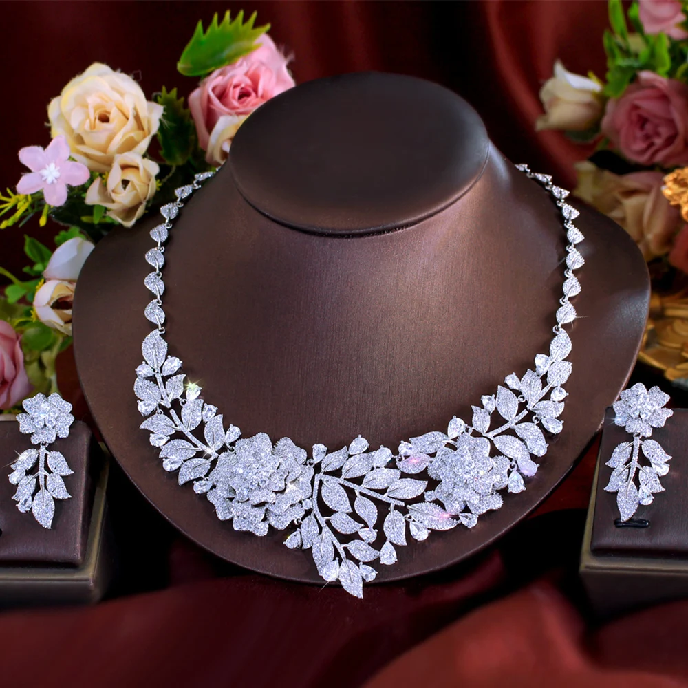 BeaQueen Brilliant White Big Flower Paved Cubic Zirconia Chunky Big Necklace Earrings Jewelry Set for Women Wedding Party T0648