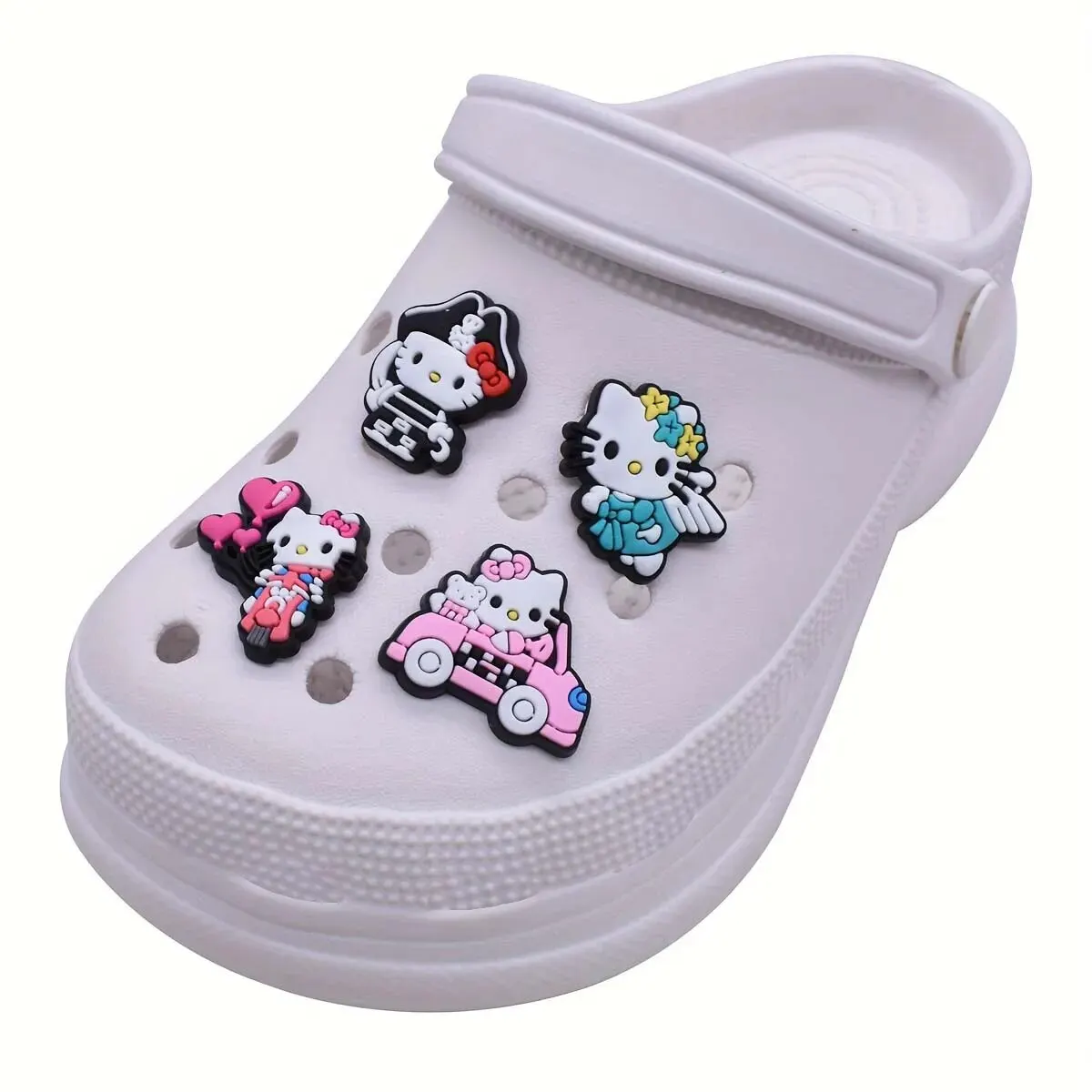 MINISO 28 pezzi HelloKitty Decorazioni per scarpe Accessori Ciondoli per zoccoli Bogg Bag Bubble Slides Sandali, Idea regalo per il compleanno