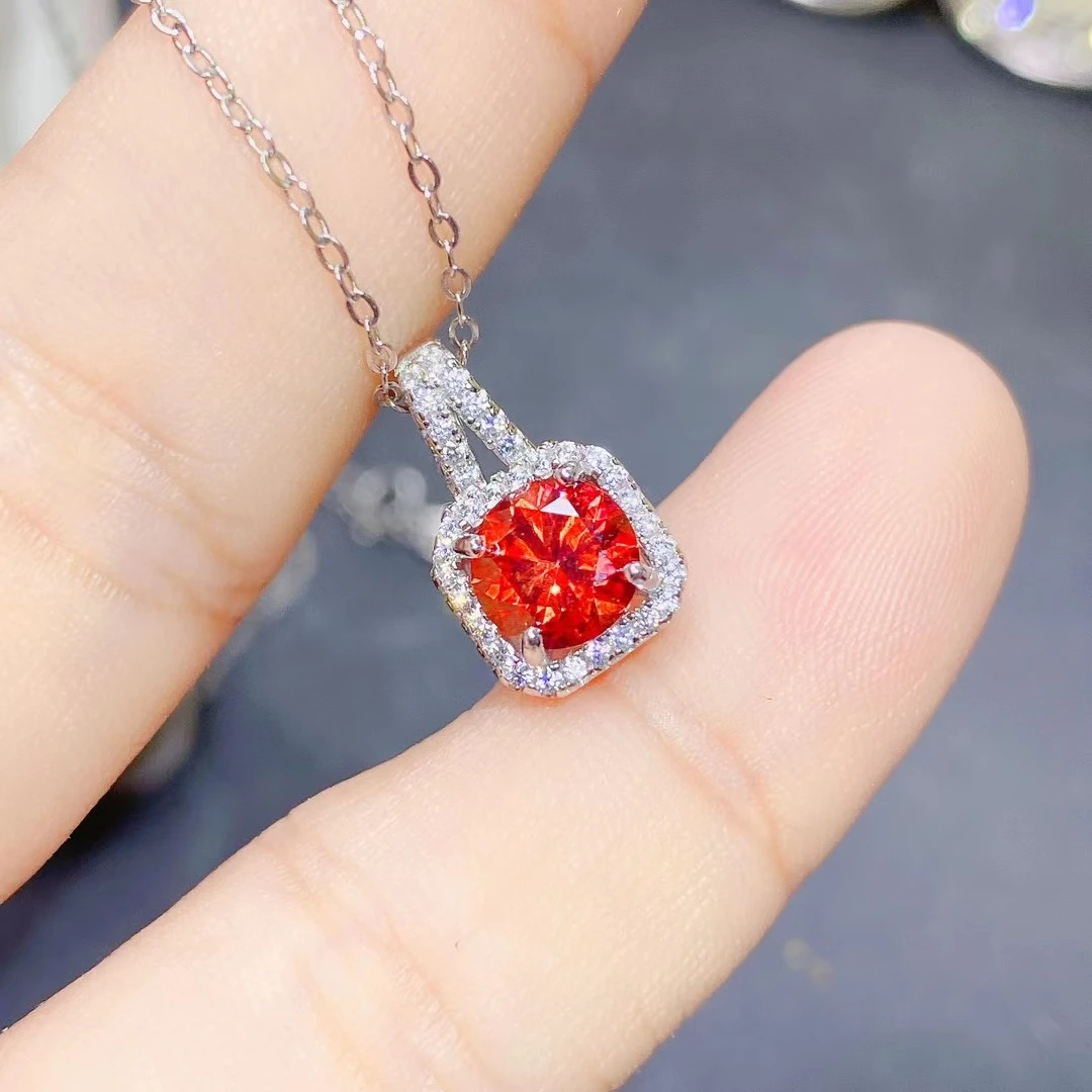 

New Women Necklace Shiny Red Moissanite for Girl Pendant real 925 sterling silver birthday 1ct Yellow Gemstone Good Gift