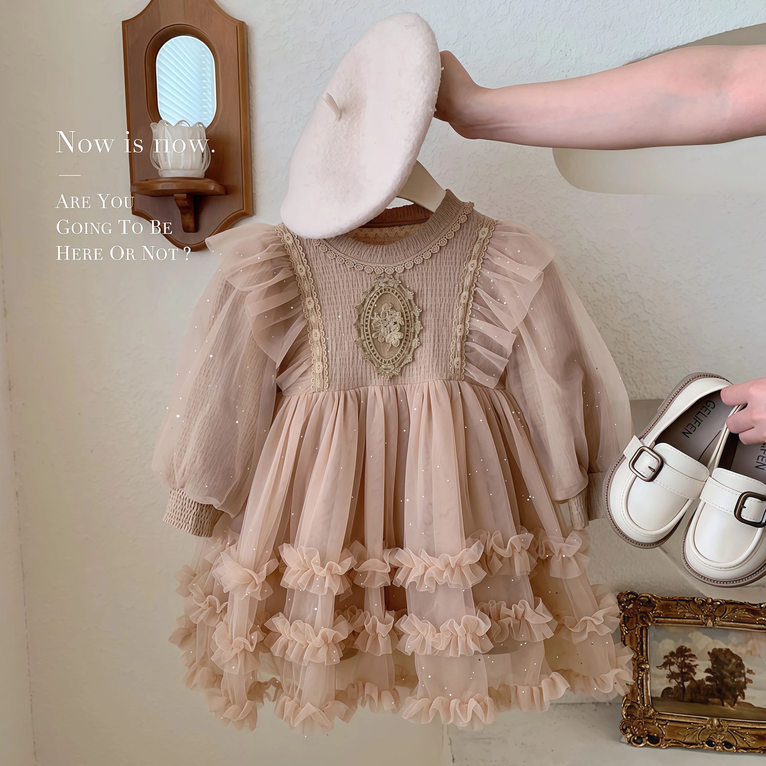 Spring Kids Girls Ruffles Dress Children's Clothing Elegant Lace Sequins Mesh Princess Dress For Kids Daily Birthday Party Wear