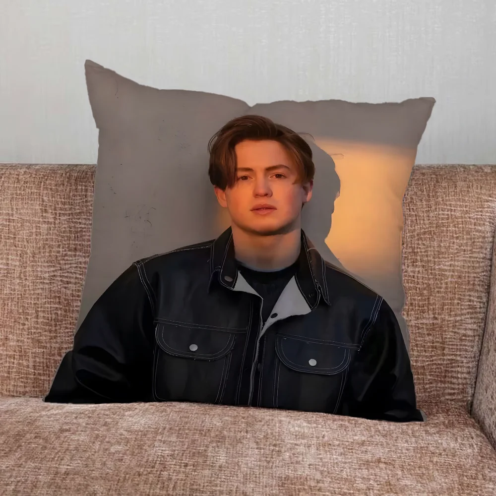 الممثل كيت C-Connor كيس وسادة للمنزل غرفة نوم سيارة مكتب الديكور غرفة المعيشة غطاء وسادة أريكة مناسبة