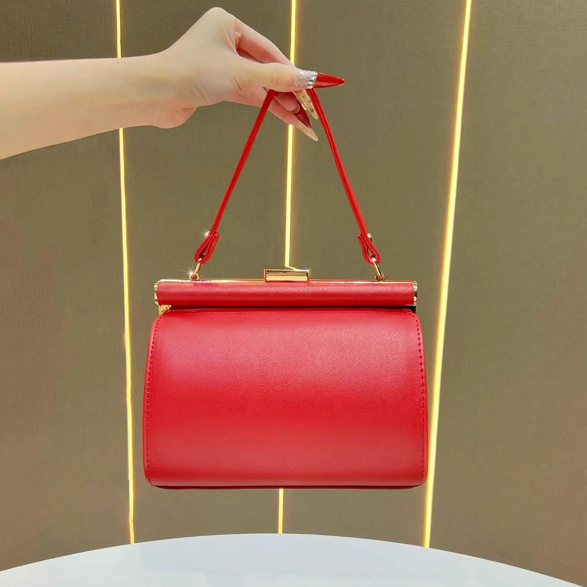 

New Simple Dinner Bag Women's Handbag Crossbody Bag High-end Handbag Commuter Women's Bag